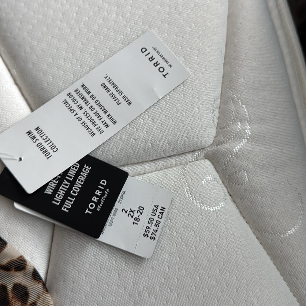 Torrid Leopard Print Bralette with Ruffles - Picture 2 of 4